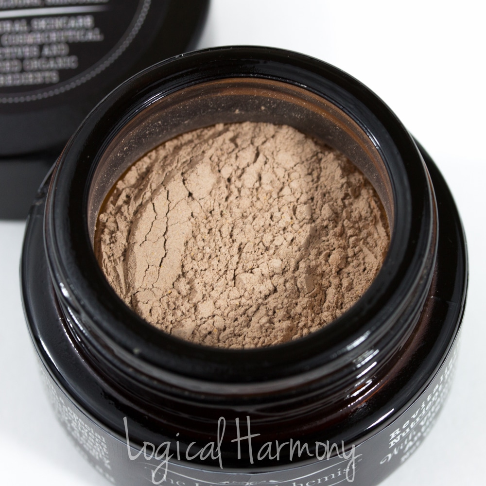 Petit Vour March 2015 Beauty Box Review